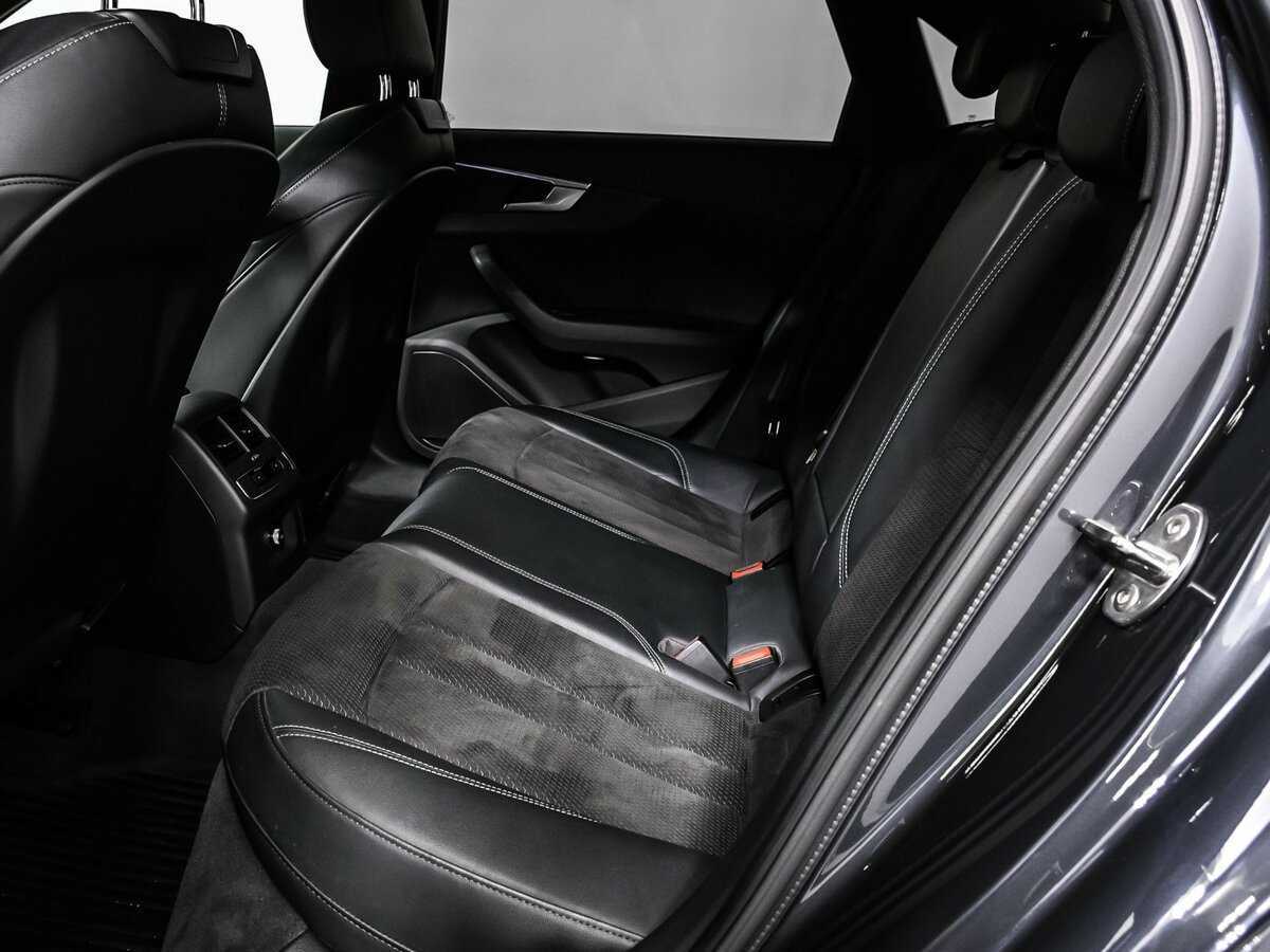 Audi A4 б/у, 2018, Роботизированная. Фото: #12