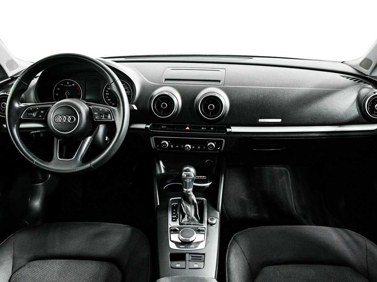 Audi A3 б/у, 2018, Роботизированная. Фото: #10