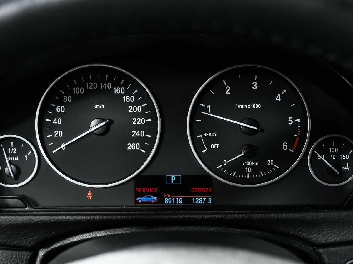 BMW 3 серии б/у, 2017, Автоматическая. Фото: #9