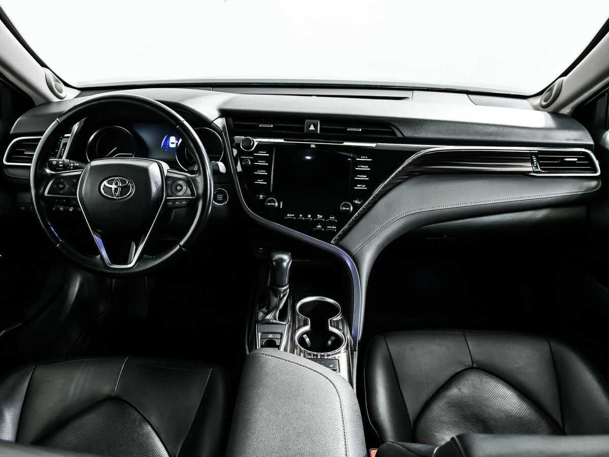 Toyota Camry б/у, 2018, Автоматическая. Фото: #9