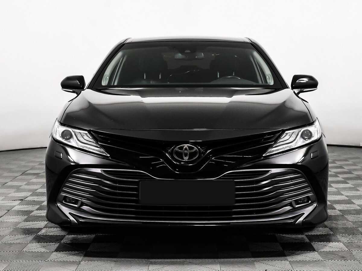 Toyota Camry б/у, 2019, Автоматическая. Фото: #1