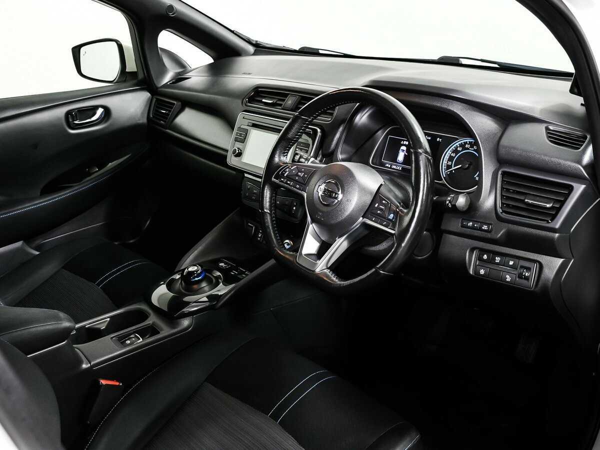 Nissan Leaf б/у, 2017, Автоматическая. Фото: #8