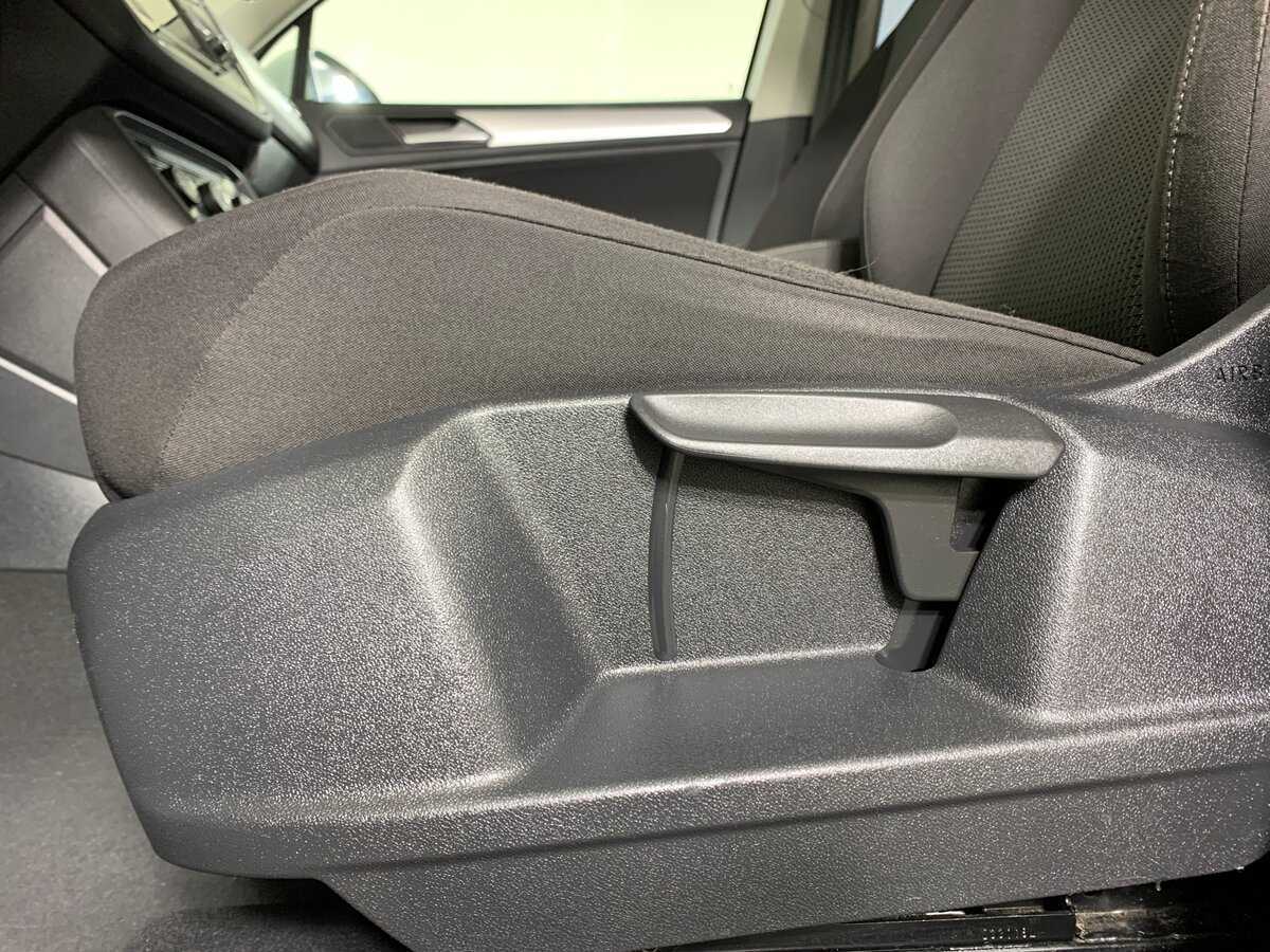 Volkswagen Tiguan б/у, 2018, Роботизированная. Фото: #16