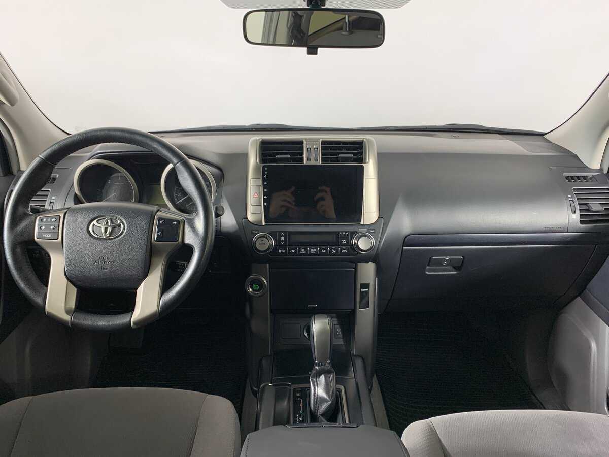Toyota Land Cruiser Prado б/у, 2012, Автоматическая. Фото: #9