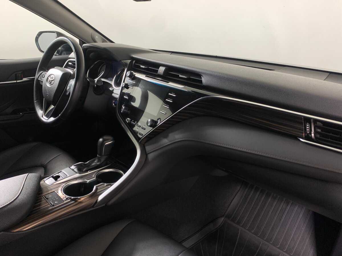 Toyota Camry б/у, 2020, Автоматическая. Фото: #13