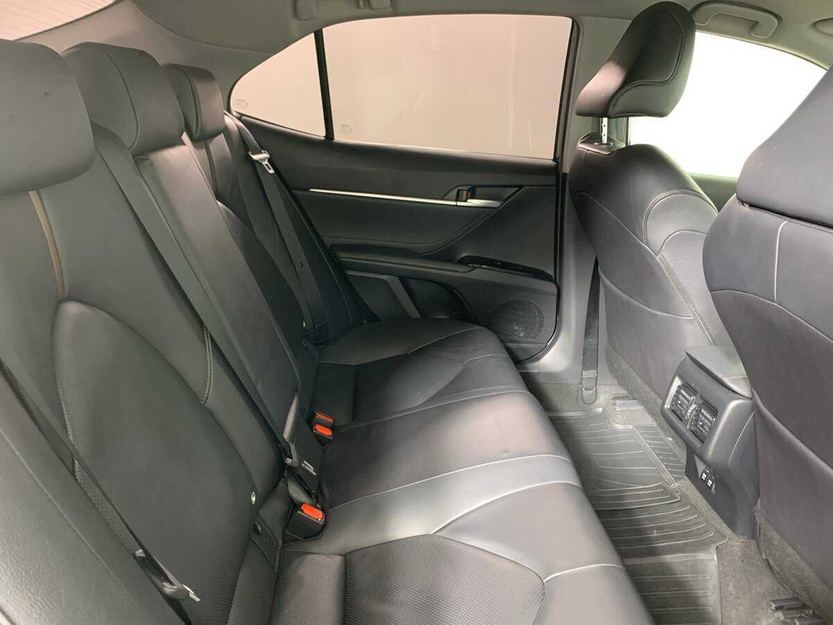 Toyota Camry б/у, 2020, Автоматическая. Фото: #17