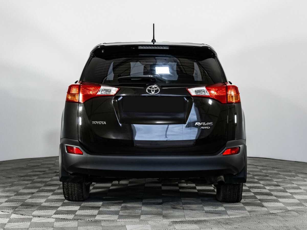 Toyota RAV4 б/у, 2015, Механическая. Фото: #4