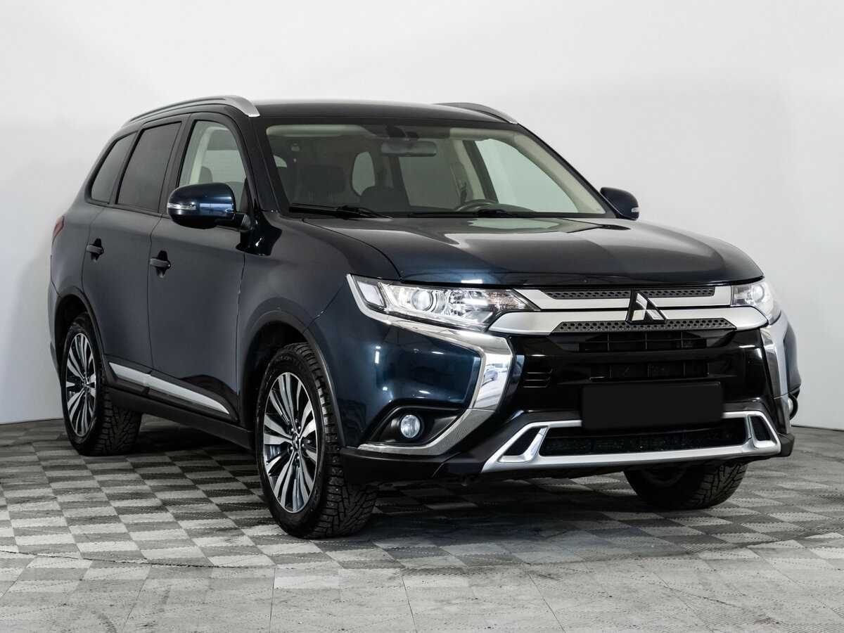 Mitsubishi Outlander б/у, 2020, Вариатор. Фото: #2