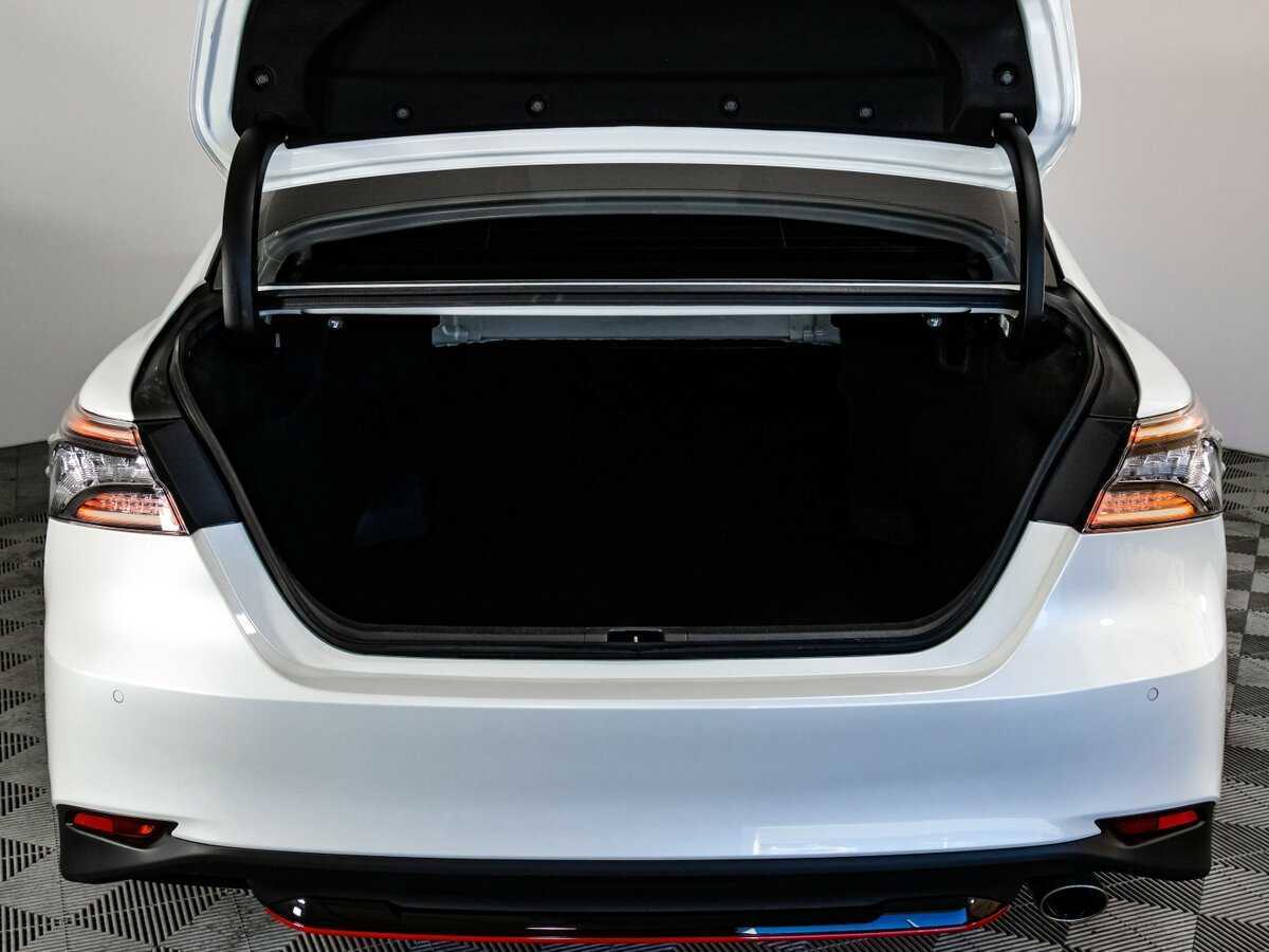 Toyota Camry б/у, 2020, Автоматическая. Фото: #17