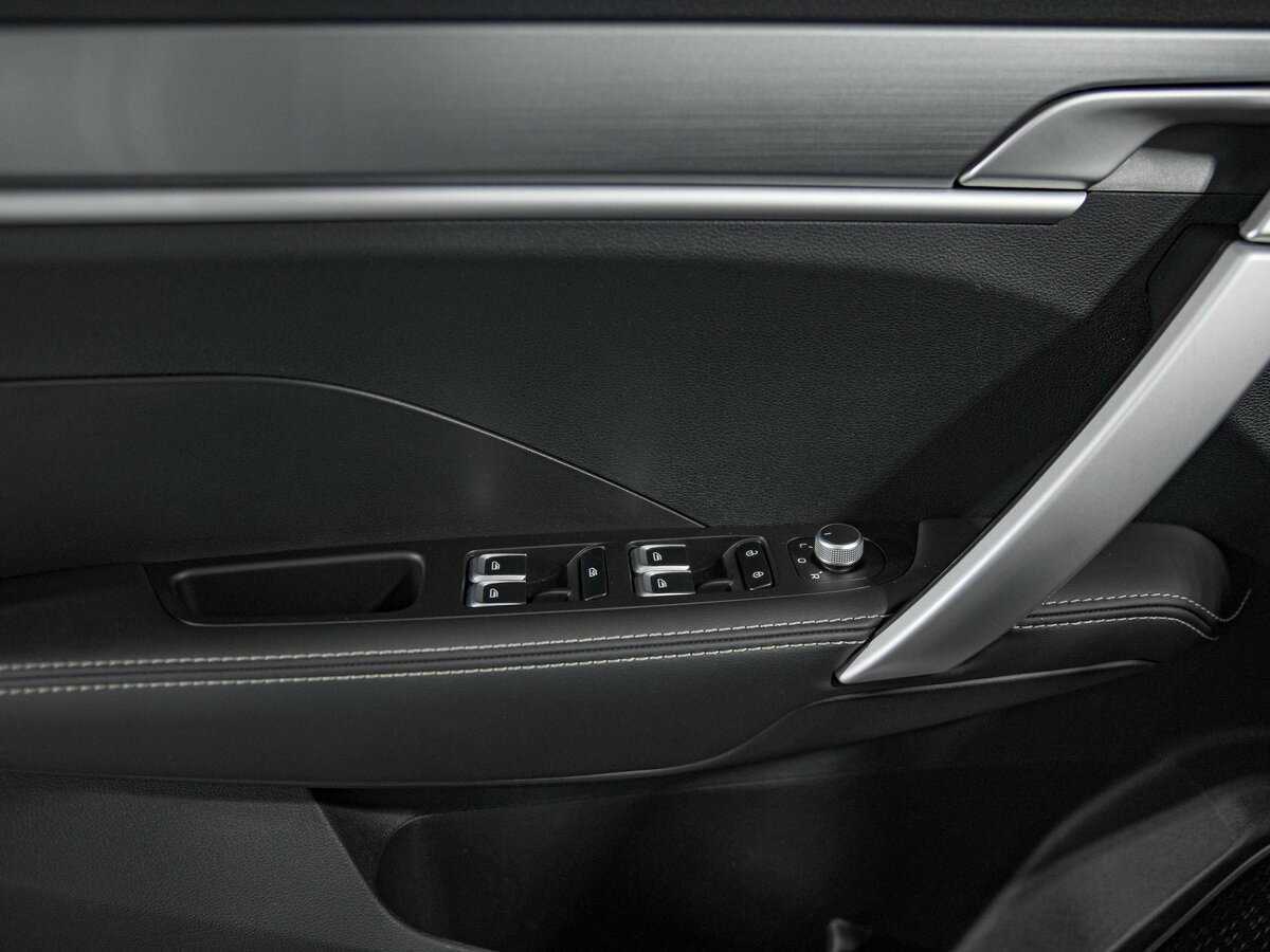 Geely Coolray б/у, 2023, Роботизированная. Фото: #11