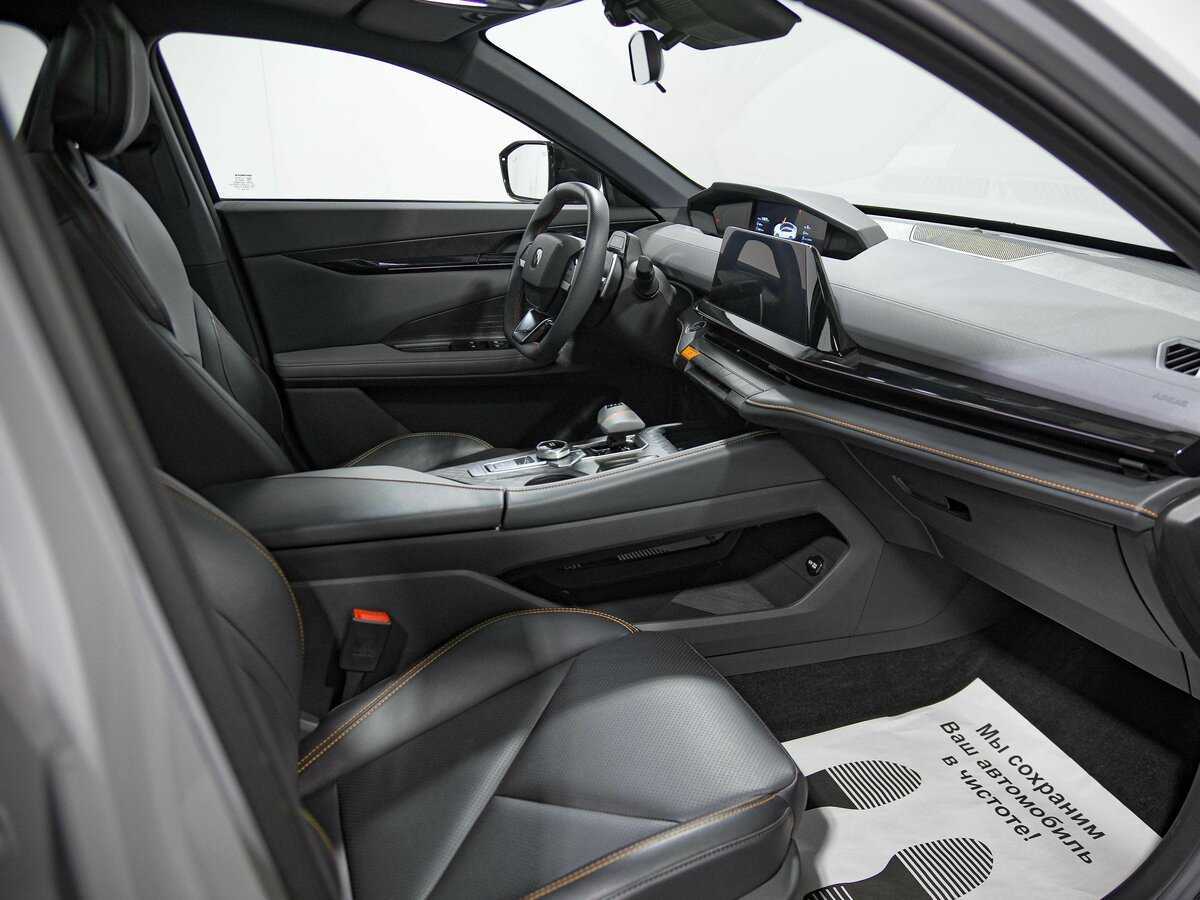 Changan UNI-V б/у, 2023, Роботизированная. Фото: #6