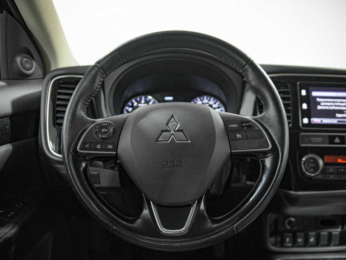 Mitsubishi Outlander б/у, 2018, Вариатор. Фото: #8