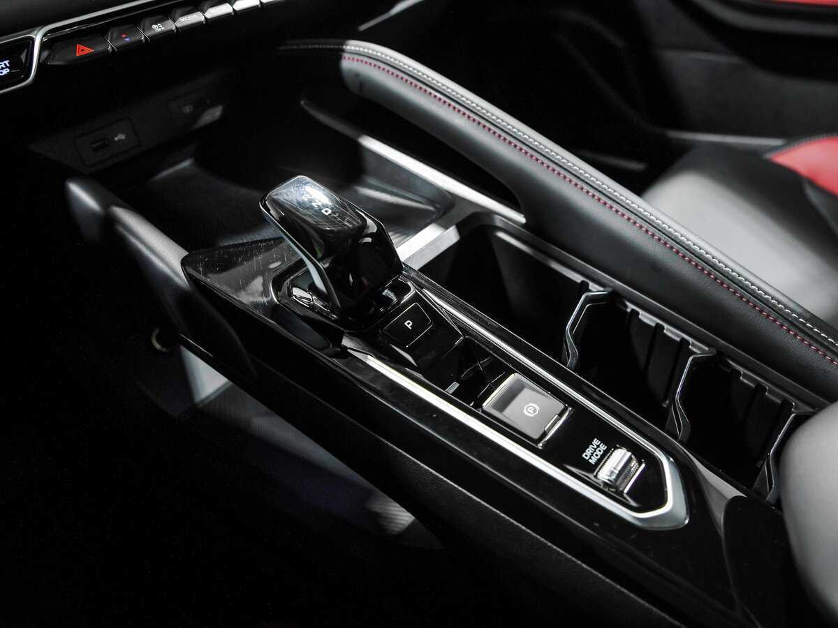 Geely Coolray б/у, 2023, Роботизированная. Фото: #11