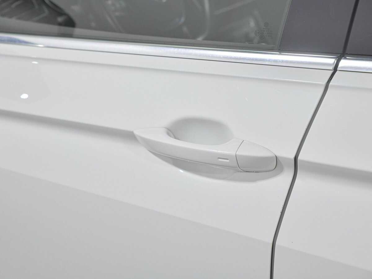 Volkswagen Tiguan б/у, 2018, Роботизированная. Фото: #18