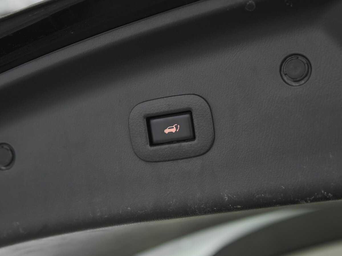 Nissan Patrol б/у, 2012, Автоматическая. Фото: #25