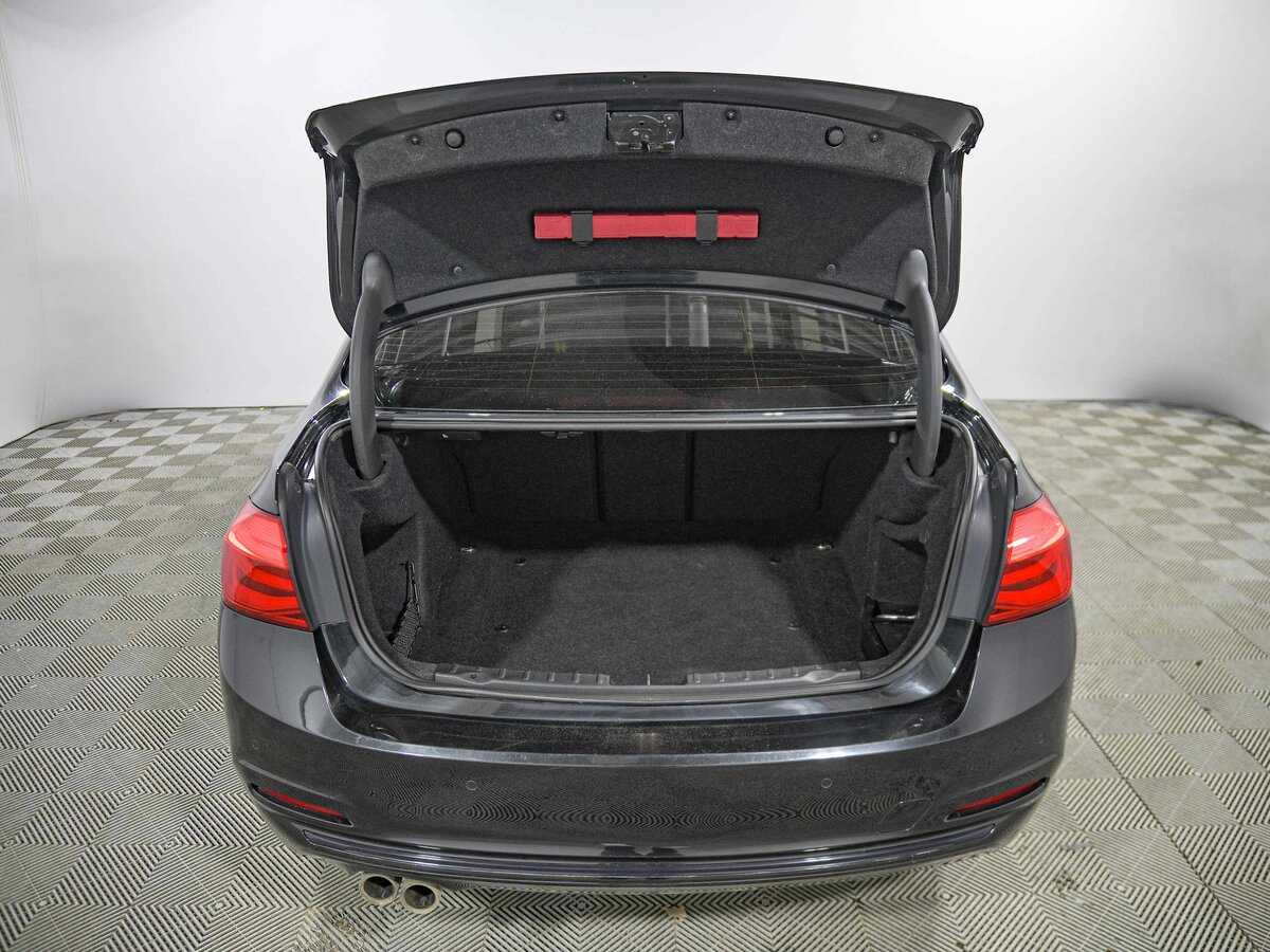 BMW 3 серии б/у, 2017, Автоматическая. Фото: #17