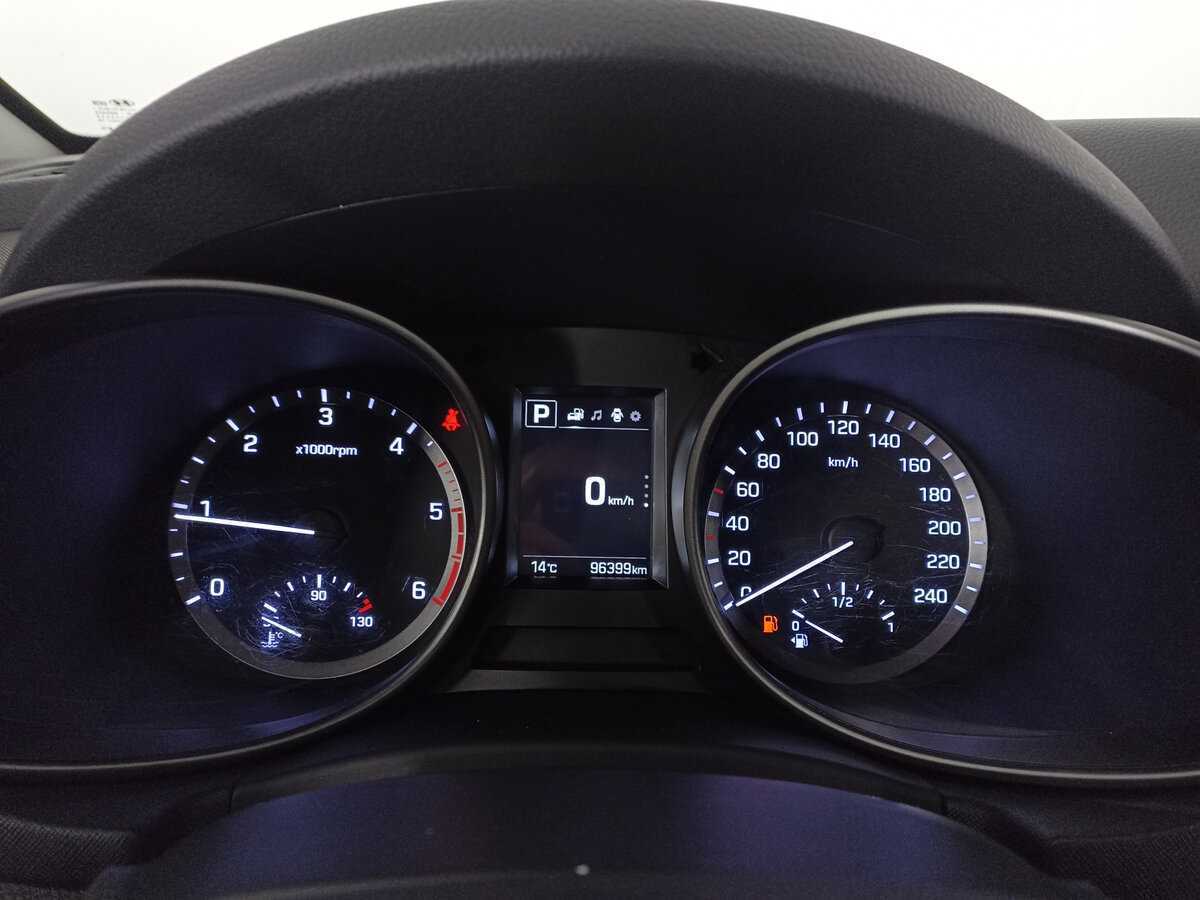 Hyundai Santa Fe б/у, 2018, Автоматическая. Фото: #12