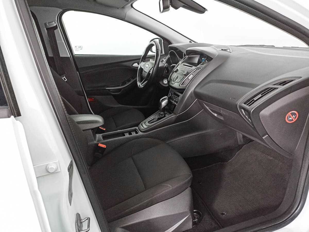 Форд Фокус б/у, 2016, Роботизированная. Фото: #9