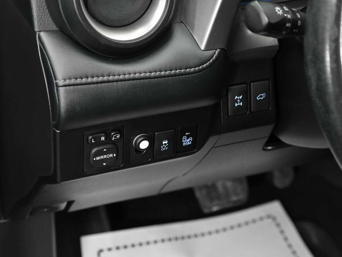 Тойота Рав4 б/у, 2013, Автоматическая. Фото: #8