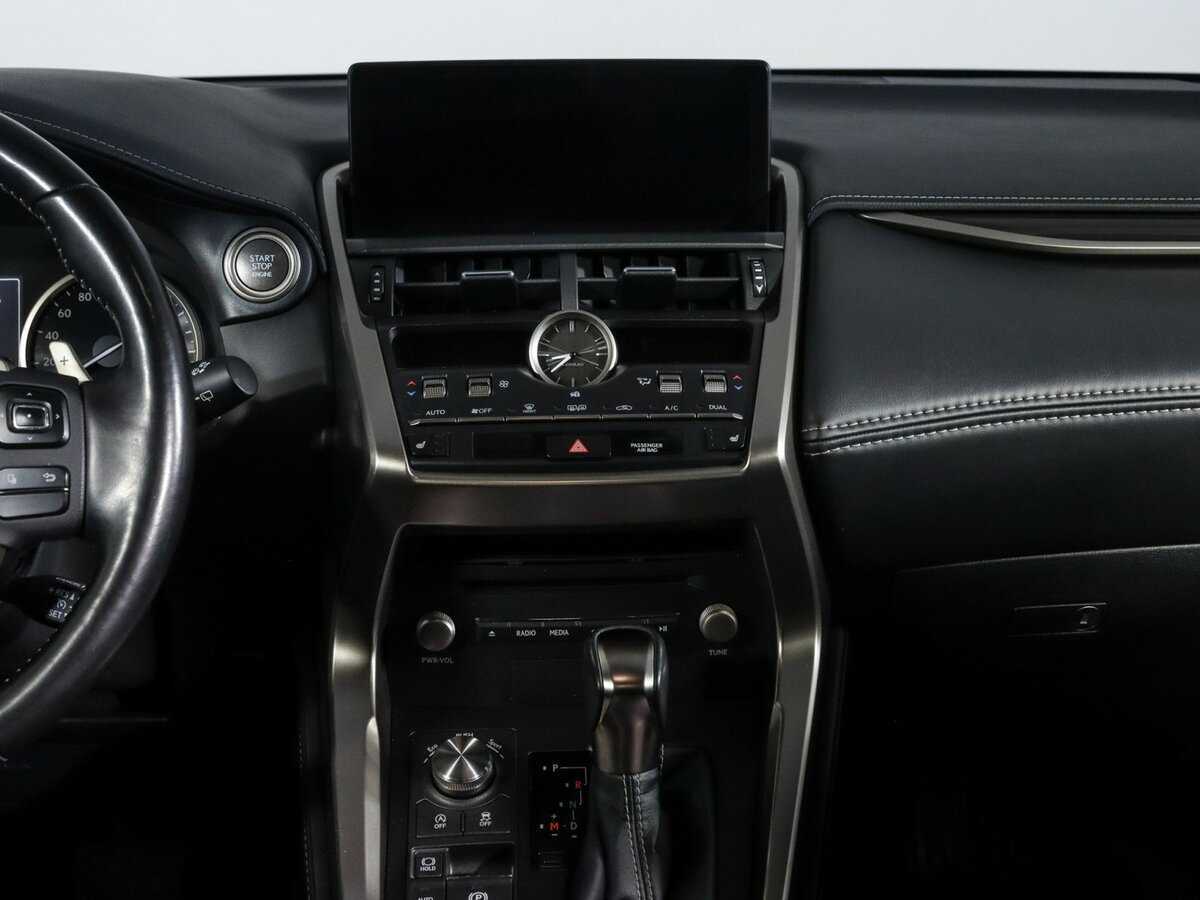 Lexus NX б/у, 2018, Вариатор. Фото: #9