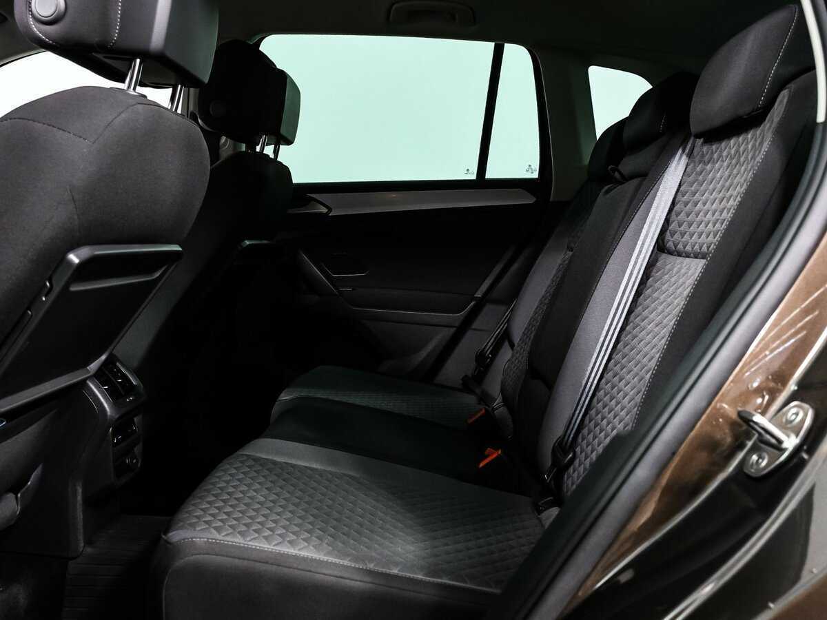 Volkswagen Tiguan б/у, 2017, Роботизированная. Фото: #12