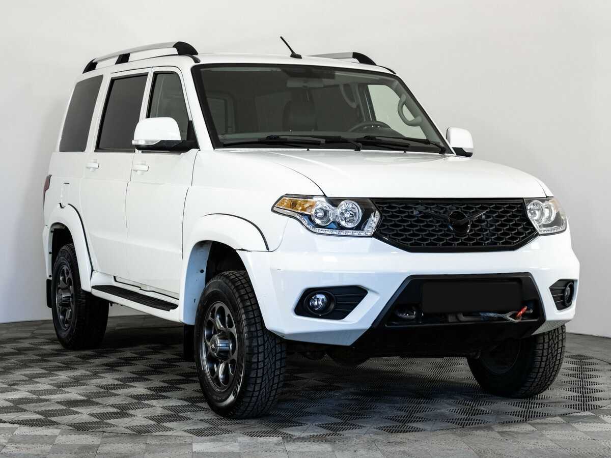 УАЗ Patriot б/у, 2023, Механическая. Фото: #2