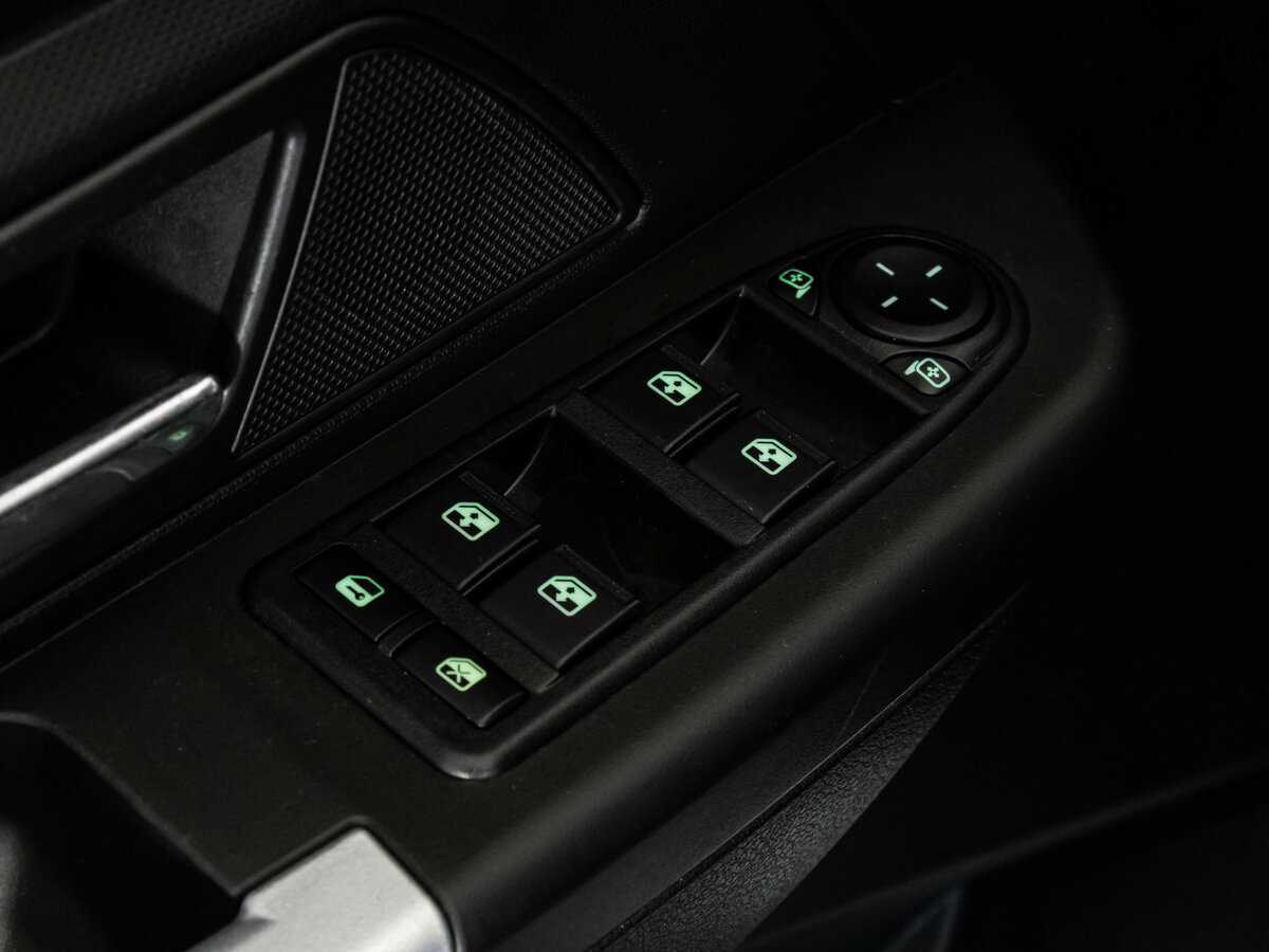 УАЗ Patriot б/у, 2023, Механическая. Фото: #13