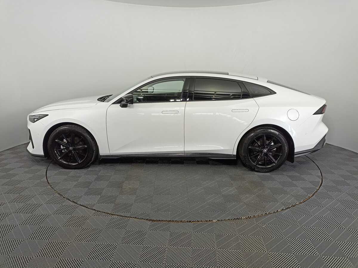 Changan UNI-V б/у, 2023, Роботизированная. Фото: #7