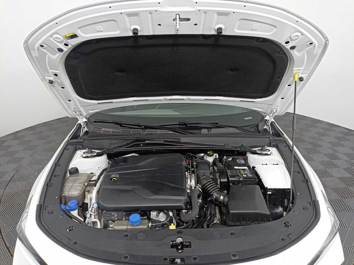 Changan UNI-V б/у, 2023, Роботизированная. Фото: #8