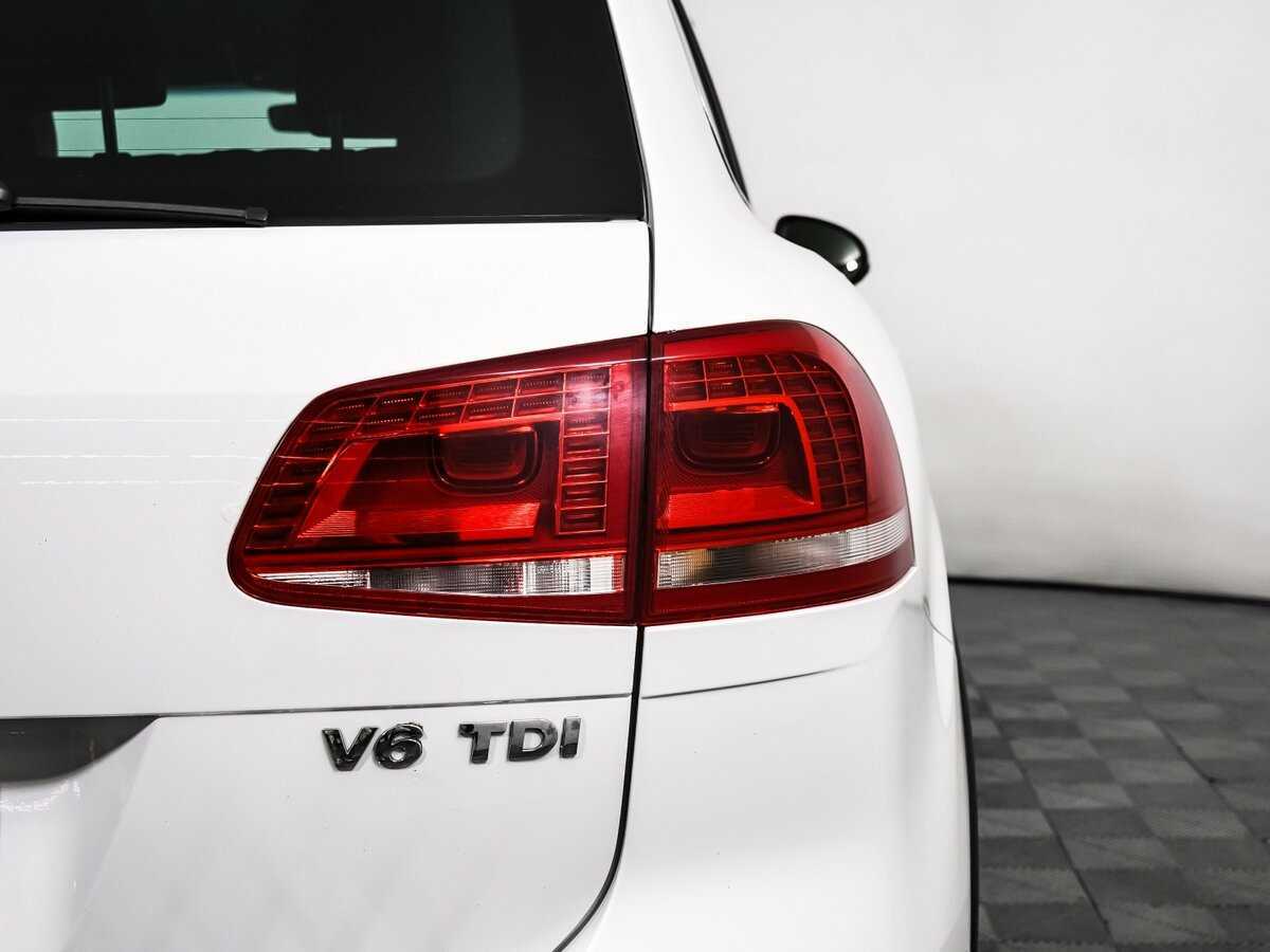 Volkswagen Touareg б/у, 2016, Автоматическая. Фото: #15