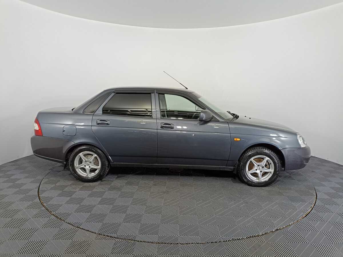 Lada (ВАЗ) Priora б/у, 2018, Механическая. Фото: #3