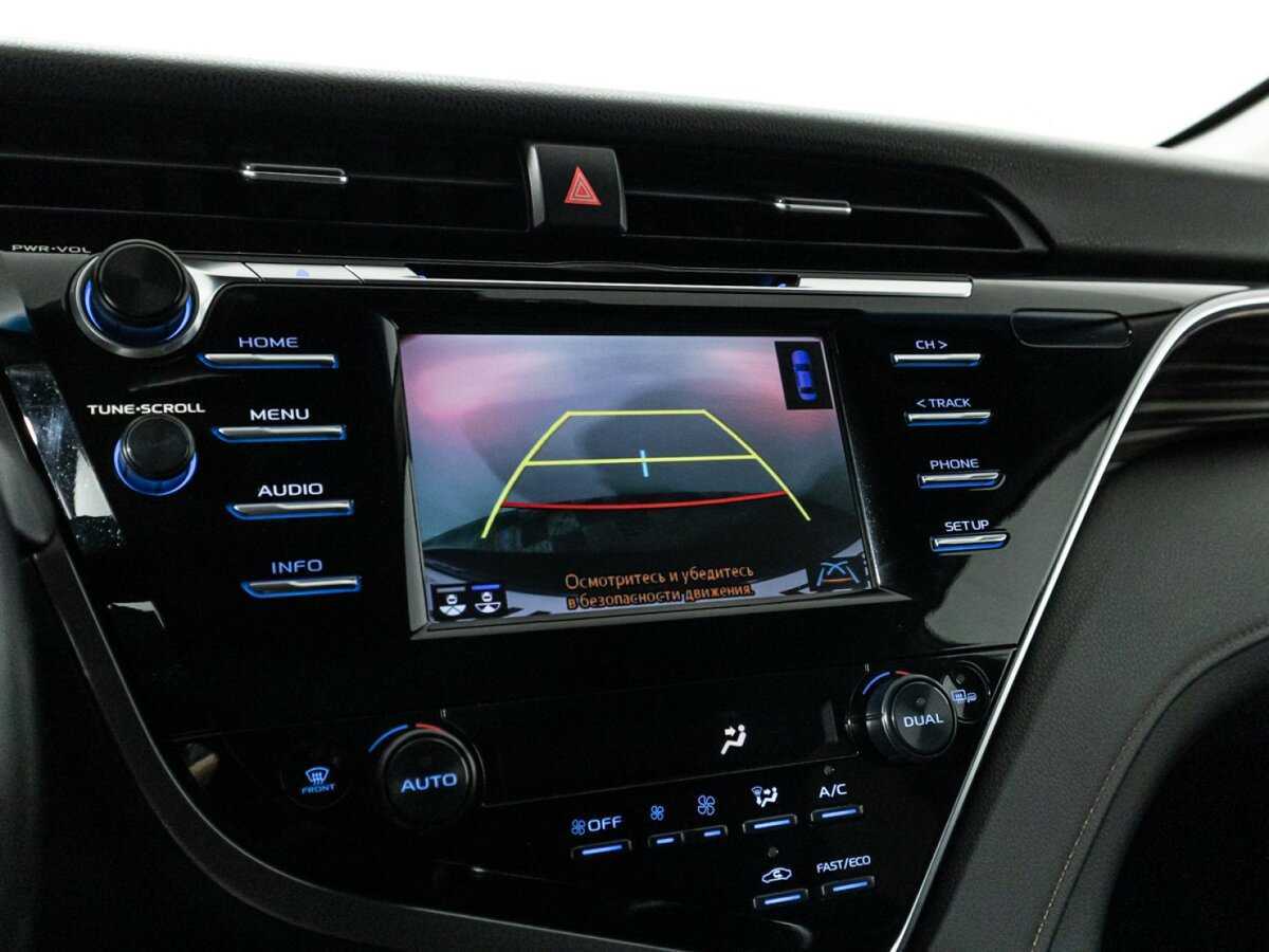 Toyota Camry б/у, 2019, Автоматическая. Фото: #17