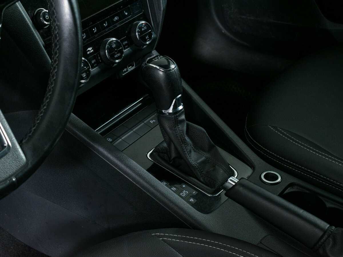 Skoda Octavia б/у, 2018, Роботизированная. Фото: #12