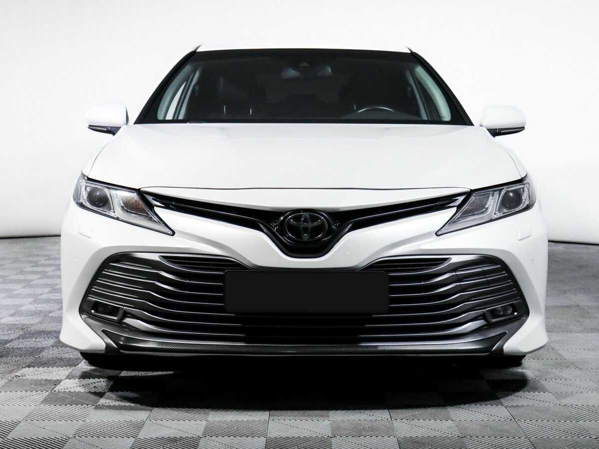 Toyota Camry б/у, 2019, Автоматическая. Фото: #1