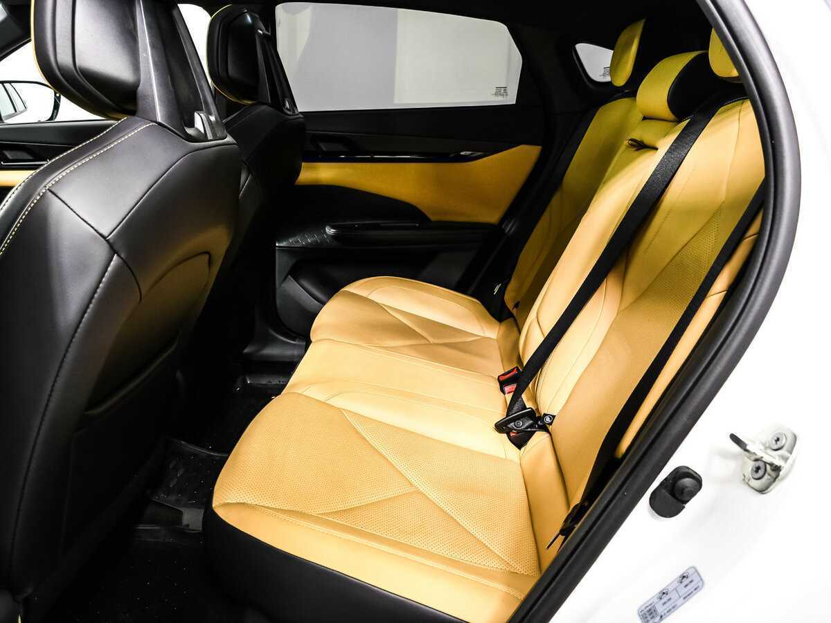 Changan UNI-V б/у, 2023, Роботизированная. Фото: #11