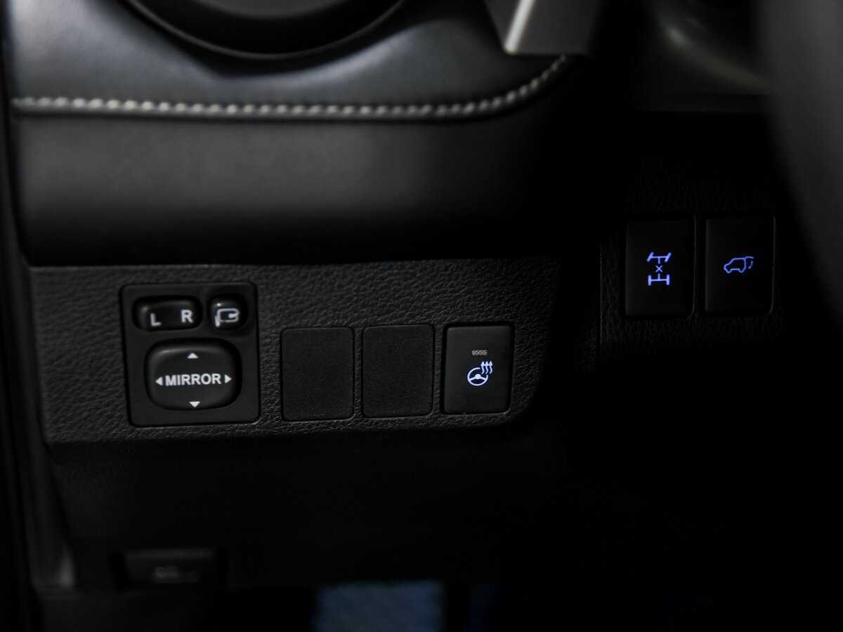 Toyota RAV4 б/у, 2017, Автоматическая. Фото: #14