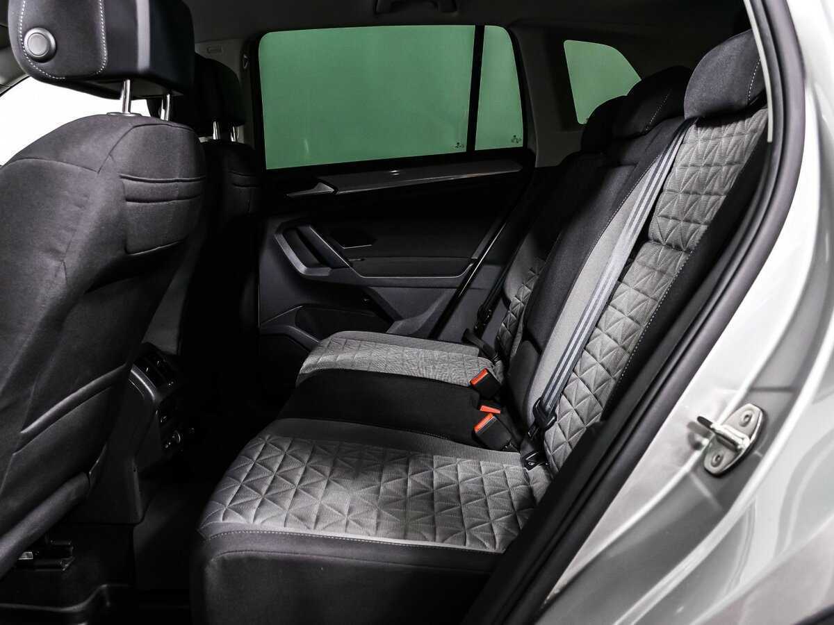 Volkswagen Tiguan б/у, 2020, Роботизированная. Фото: #12