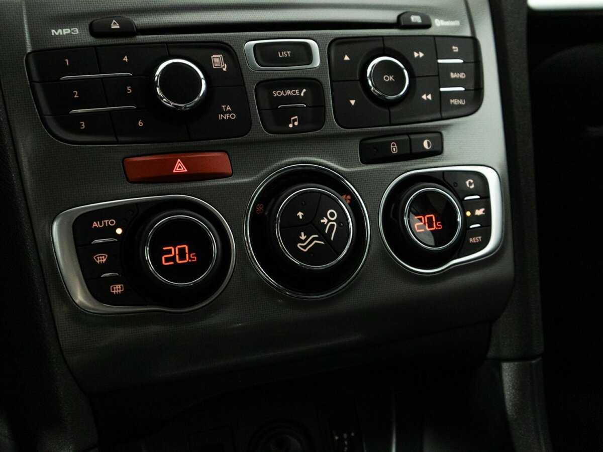 Citroen C4 б/у, 2016, Автоматическая. Фото: #14