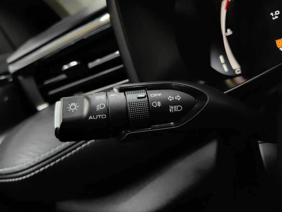 Хавал Джолион б/у, 2024, Роботизированная. Фото: #18