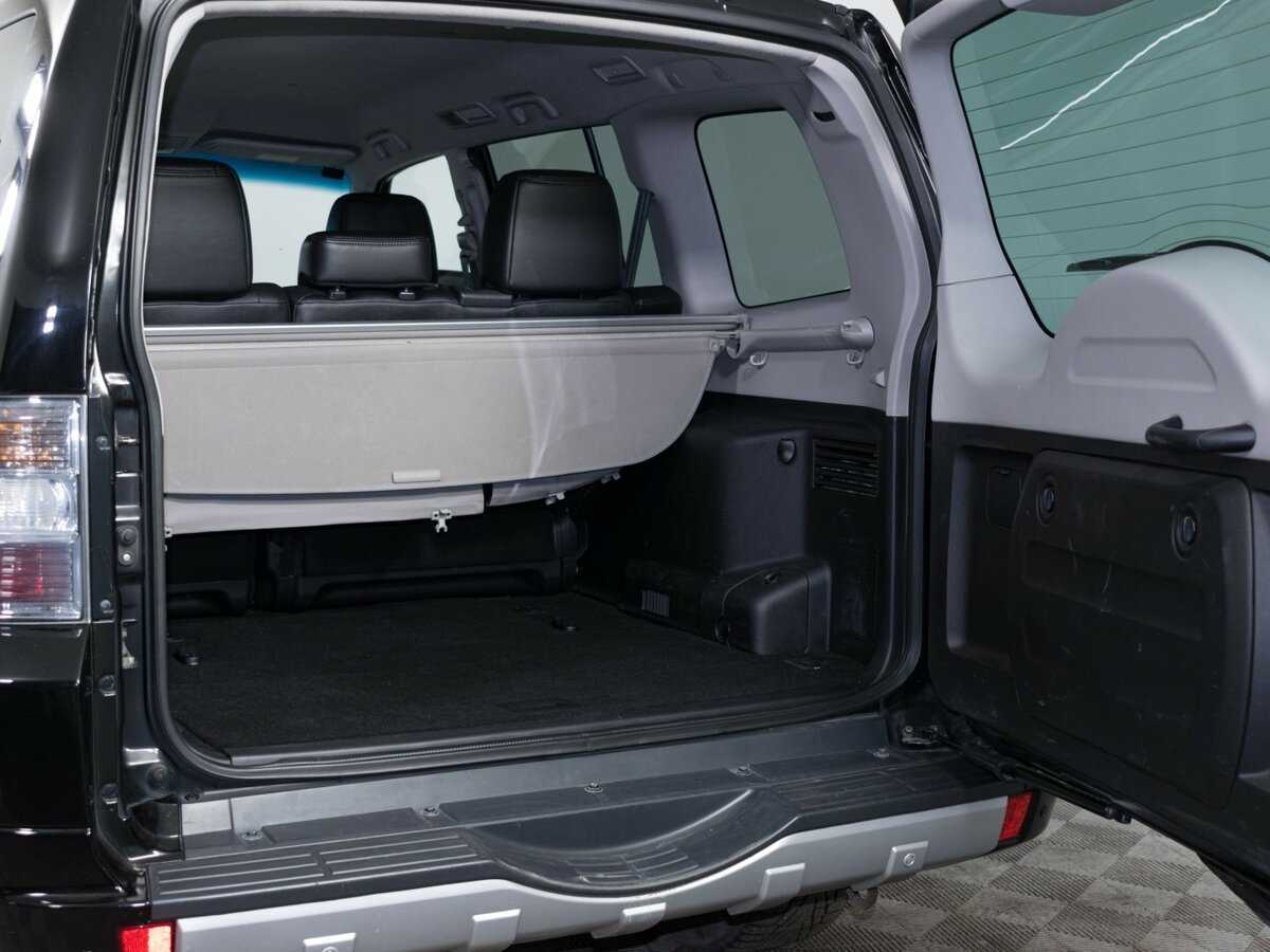 Mitsubishi Pajero б/у, 2012, Автоматическая. Фото: #6