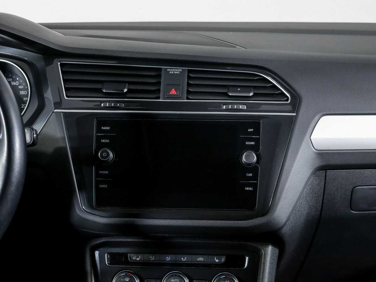 Volkswagen Tiguan б/у, 2020, Роботизированная. Фото: #9