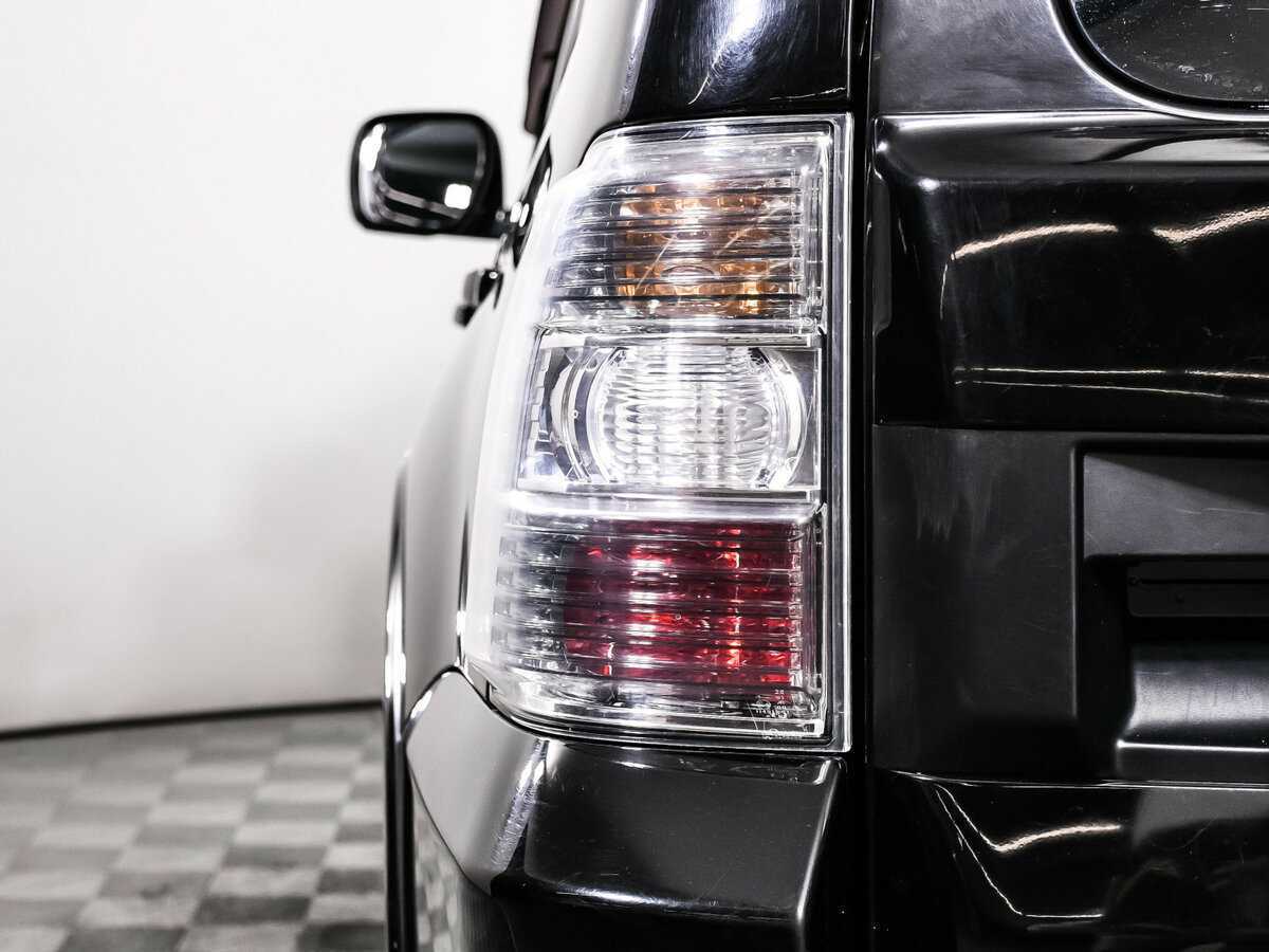 Mitsubishi Pajero б/у, 2015, Автоматическая. Фото: #14