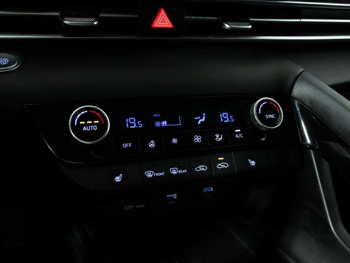 Хендай Елантра б/у, 2021, Автоматическая. Фото: #16