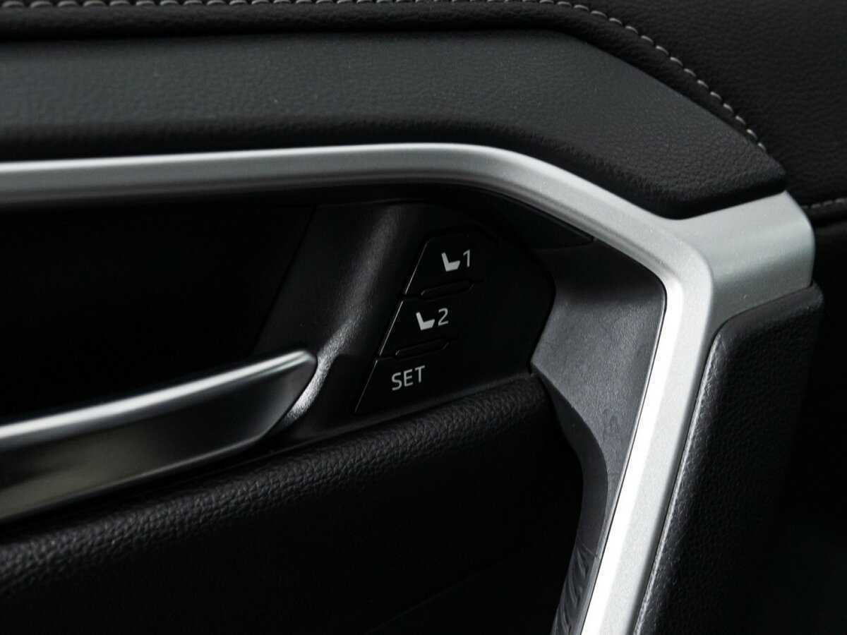 Toyota RAV4 б/у, 2020, Вариатор. Фото: #16