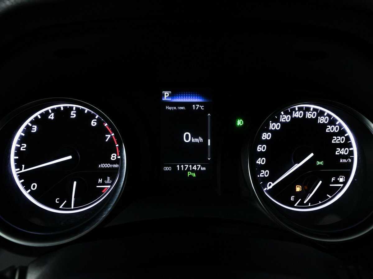 Toyota Camry б/у, 2019, Автоматическая. Фото: #11