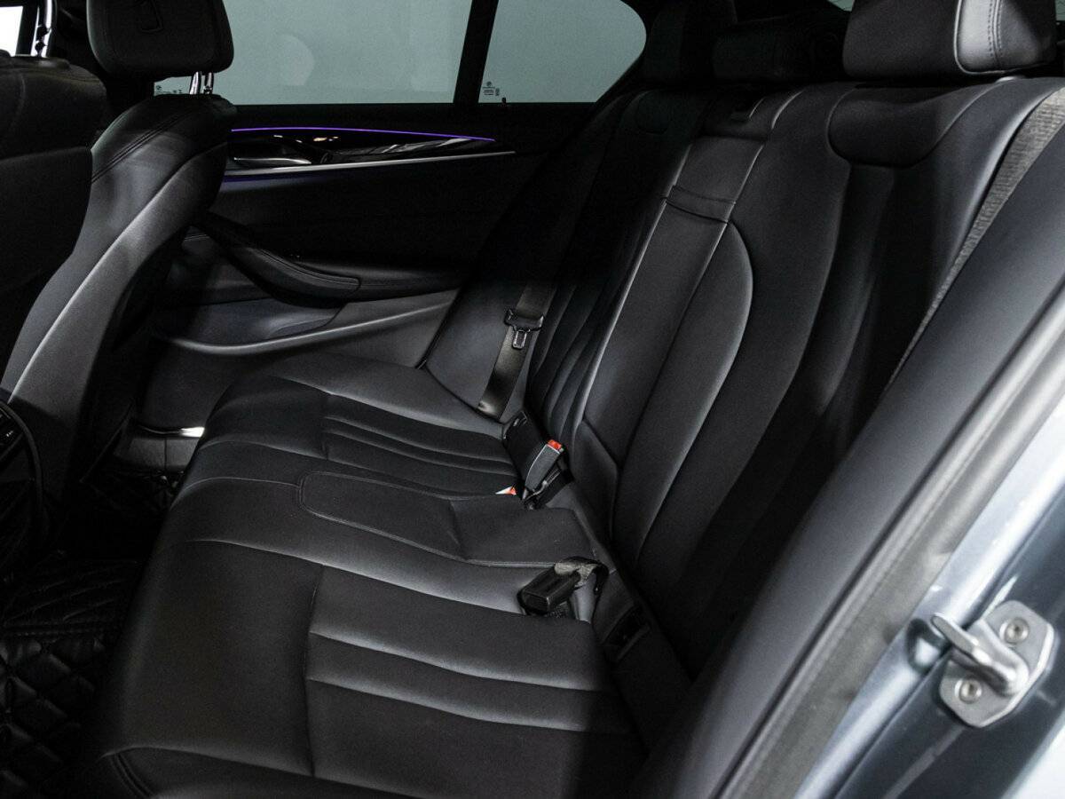 BMW 5 серии б/у, 2017, Автоматическая. Фото: #9