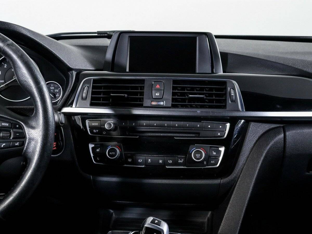 BMW 3 серии б/у, 2016, Автоматическая. Фото: #12