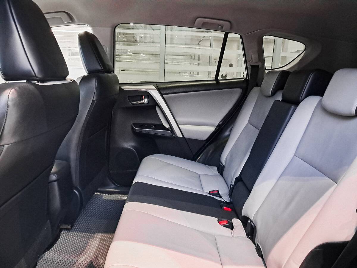 Toyota RAV4 б/у, 2016, Вариатор. Фото: #11
