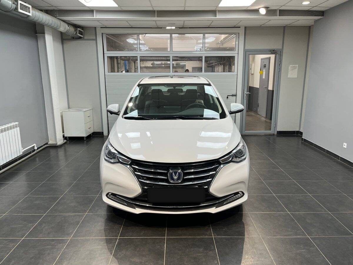 Changan Alsvin б/у, 2023, Роботизированная. Фото: #1