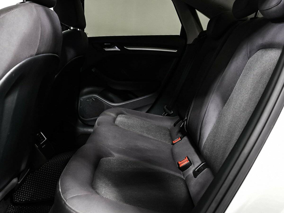 Audi A3 б/у, 2016, Роботизированная. Фото: #12